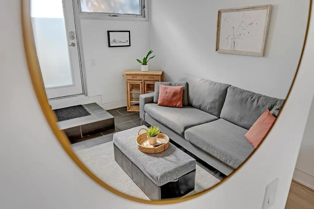 Suite In The Heart Of Downtown Toronto